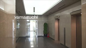 エントランス02